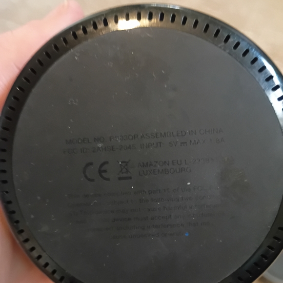 2 Amazon Echo Dots(2nd Generation) - Picture 3 of 5